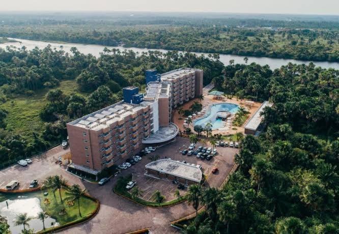Apartamento Em Resort باريرينهاس المظهر الخارجي الصورة